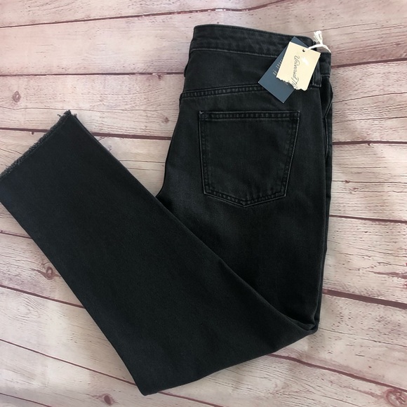 Universal Thread Denim - 🍁Universal Thread] faded black high rise straight